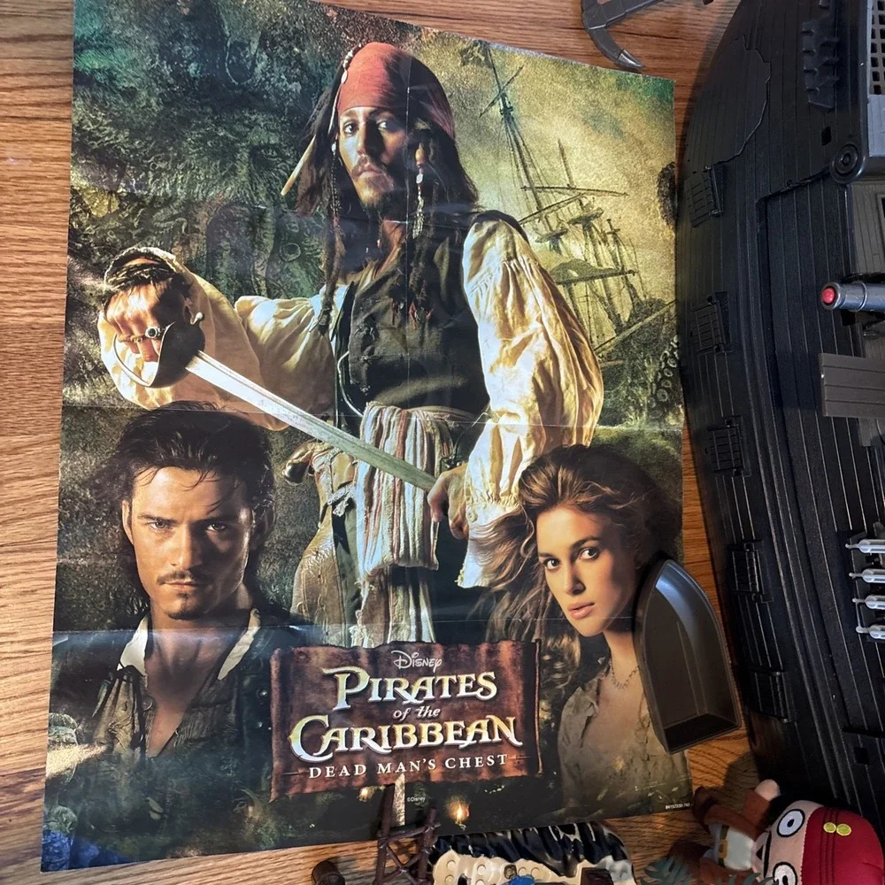 Pirates of the Caribbean‎ Ultimate Black Pearl Playset Zizzle 2006 ,Poster, Mega